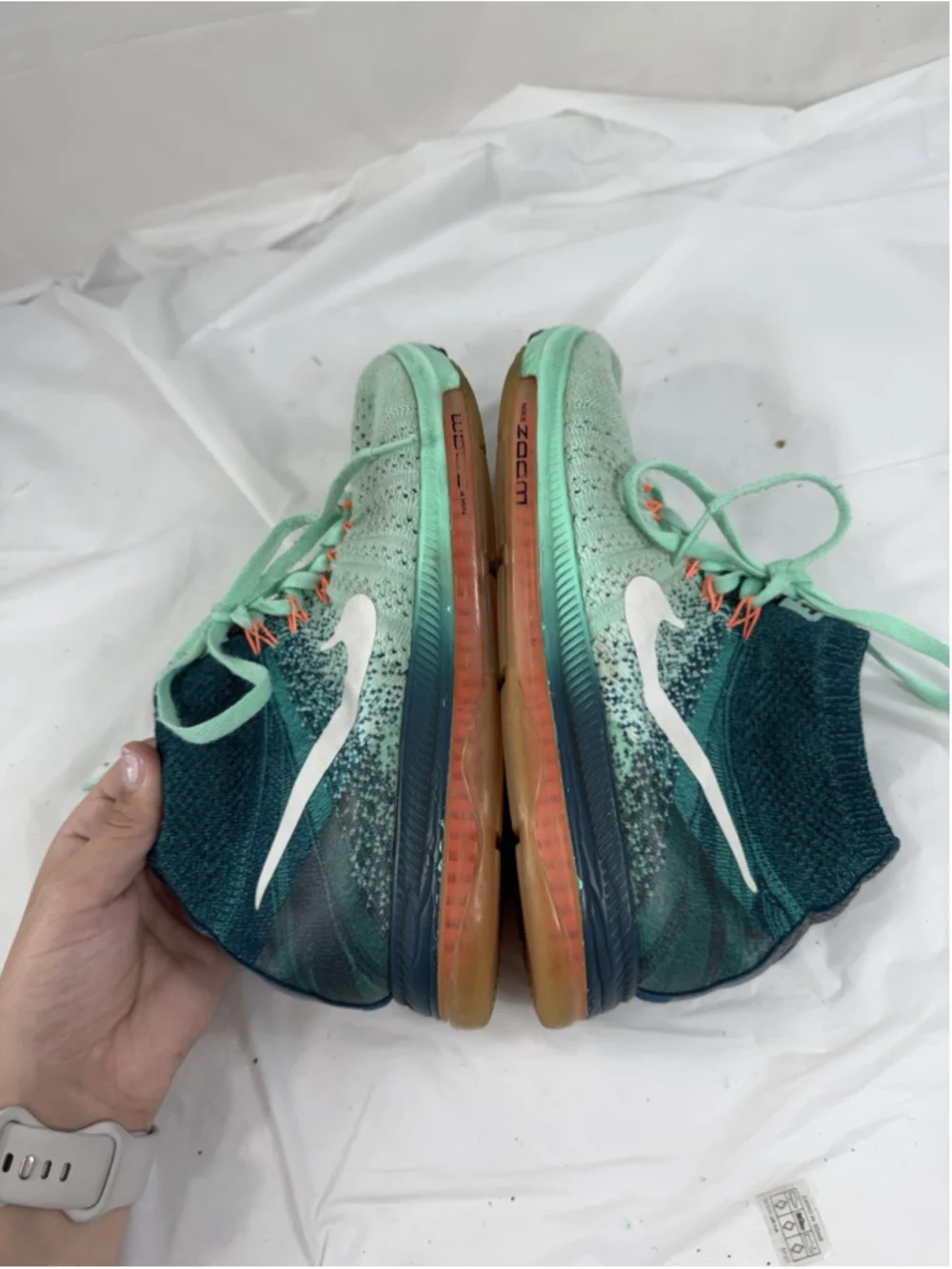 Nike LunarEpic Flyknit H2O Repel Shield Green Running Shoes 849665-300 Women 7